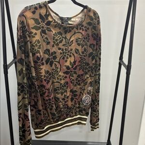 Floral Long Sleeve Top